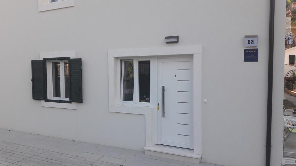 Mimi Apartman Hvar Town Kültér fotó